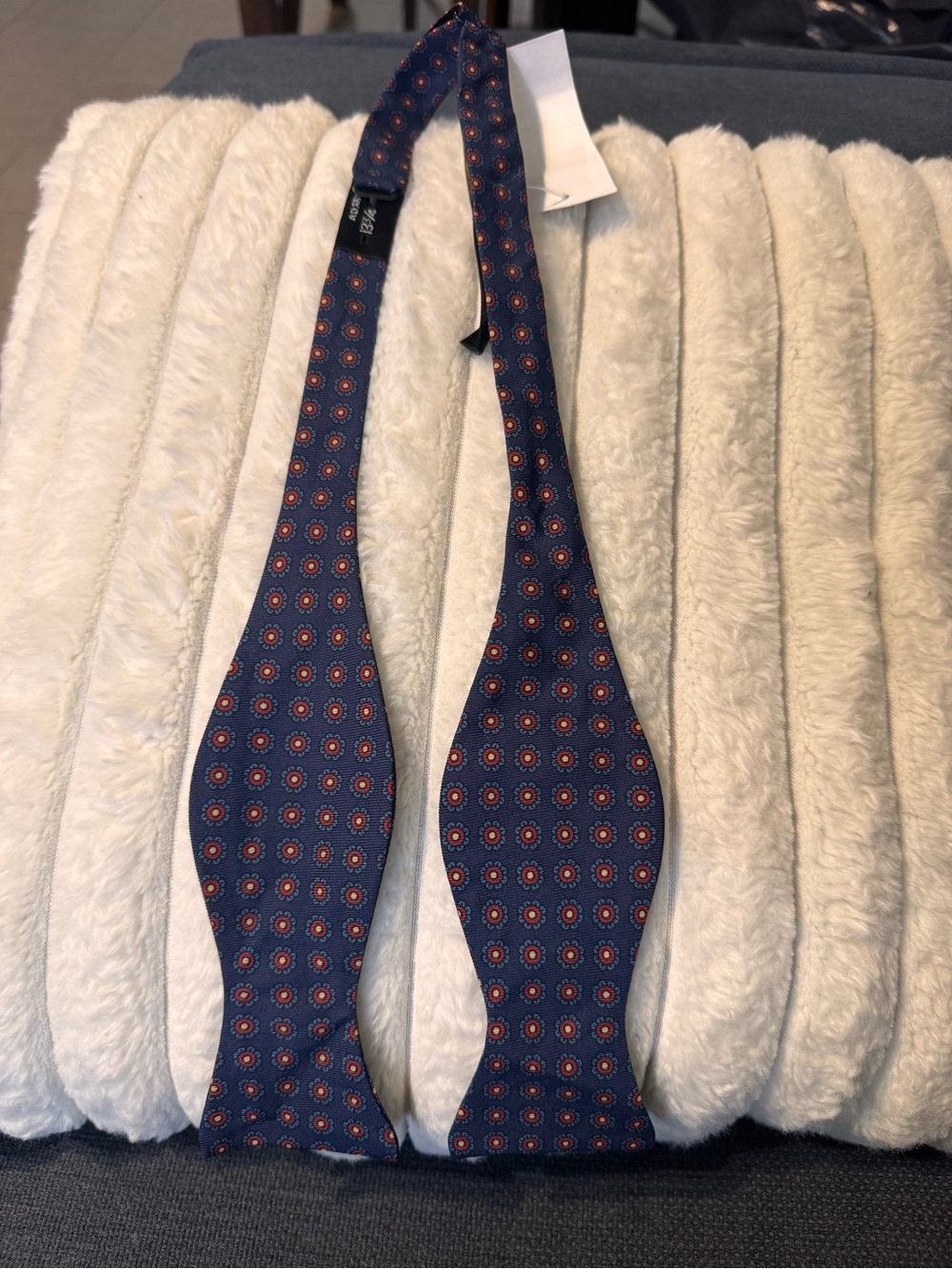 RP $98.Brooks Brothers Navy Self-Tie Bow Tie with Red Medallion Pattern